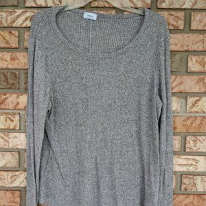 Old Navy-Woman Sweater/Tunic-Gray-Scoop Neck-Ribbed-Long Sleeve-Light-Size Large